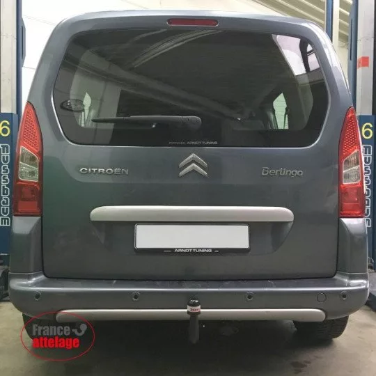 © France Attelage - Attelage Bosal Oris Citroën Berlingo Court (07/08-06/18) RDSOV